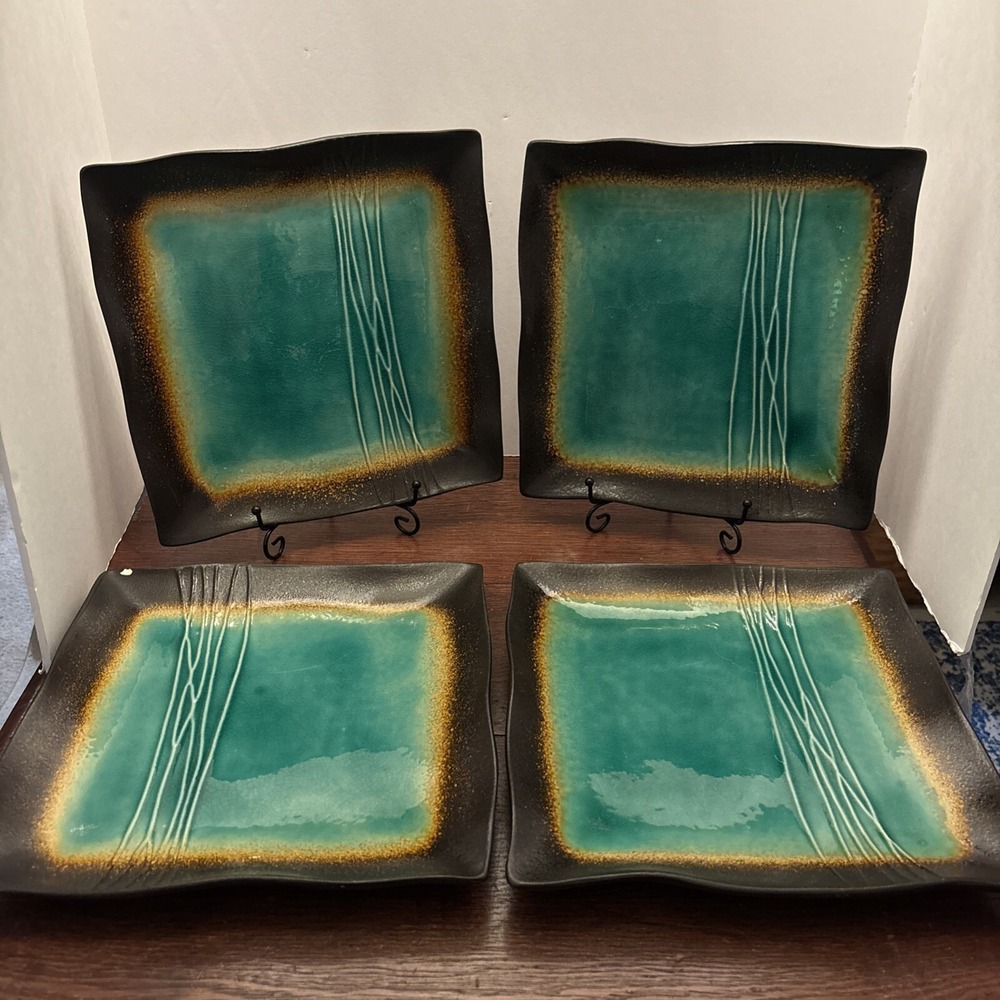 Baum Galaxy Jade 10‎ 1/2" Square Dinner Plates Set Of 4 -One With A Chip-Heavy